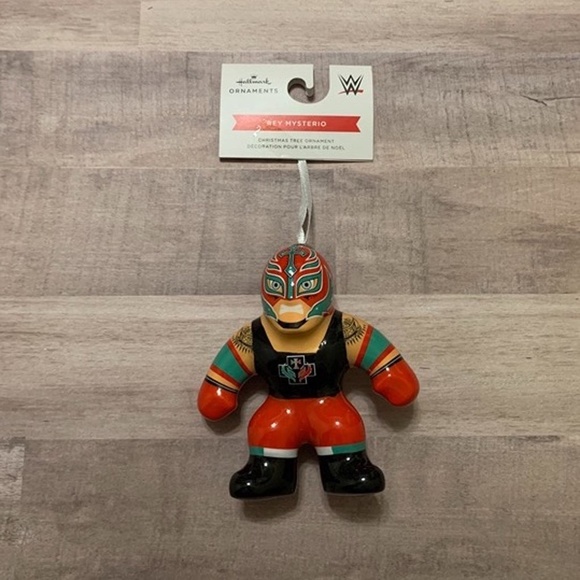 Hallmark WWE Rey Mysterio Decoupage Christmas Ornament - Picture 2 of 3